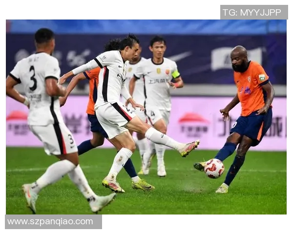 上海足球队实力强劲荣登全国足球实力排行榜第七位