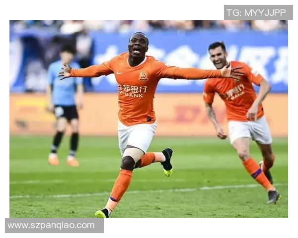 武汉羽毛球队边路渗透战术解析及其在比赛中的应用探讨