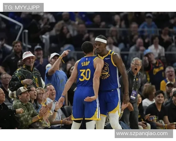 勇士与火箭精彩对决回放21日比赛全场亮点回顾与分析